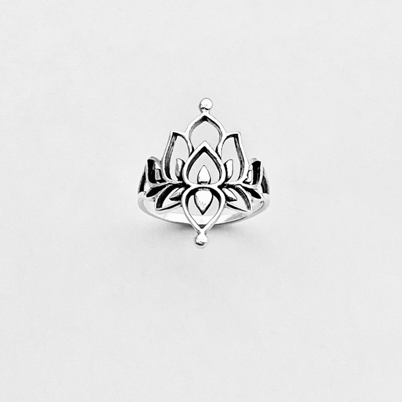Sterling Silver Thin Vintage Style Lotus Flower Ring, Silver Rings, Yoga Jewelry - Picture 10 of 12